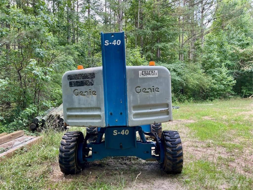 Genie S40 Další zvedače a plošiny