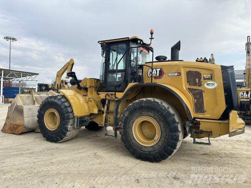 CAT 966M XE Kolové nakladače