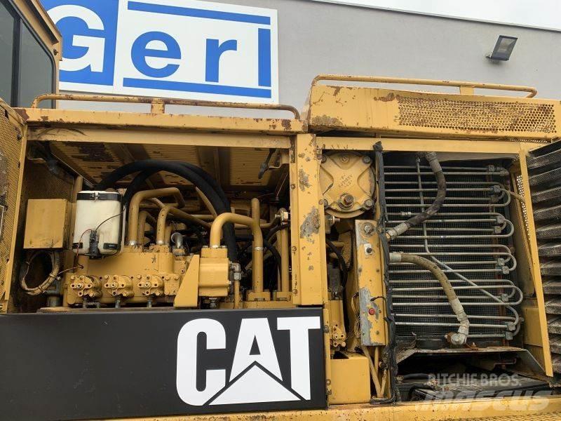 CAT 231 D Pásová rýpadla