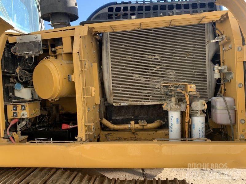 CAT 324 DL Pásová rýpadla
