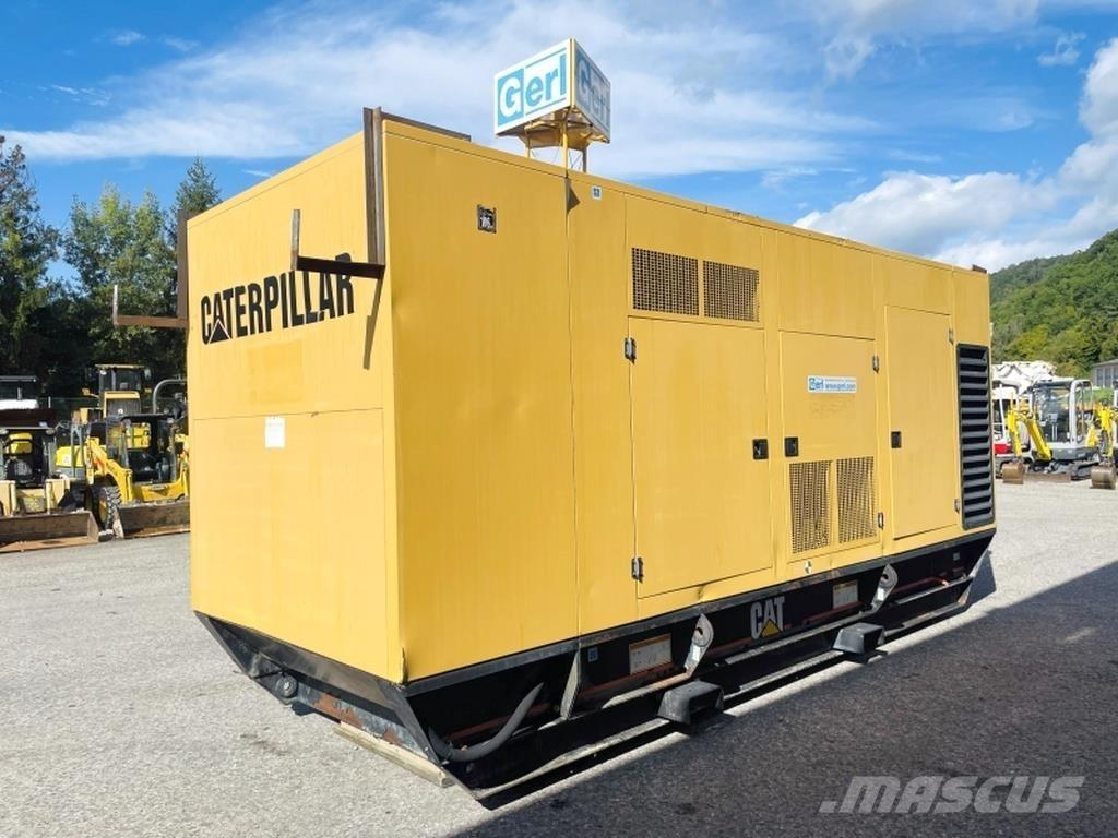 CAT 700 Naftové generátory