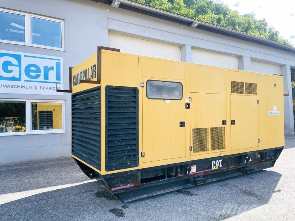 CAT 700 Naftové generátory