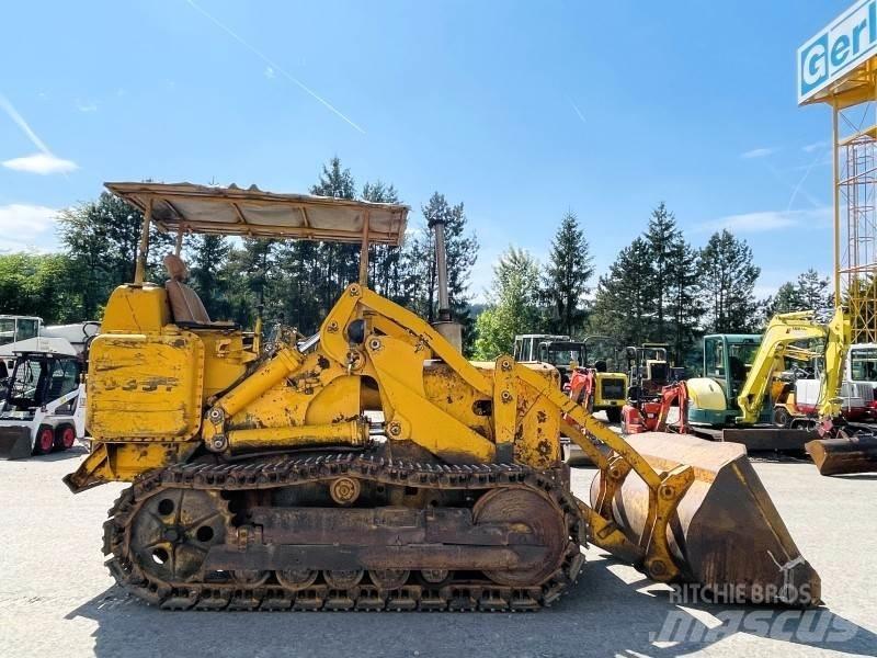 CAT 933F Pásové nakladače