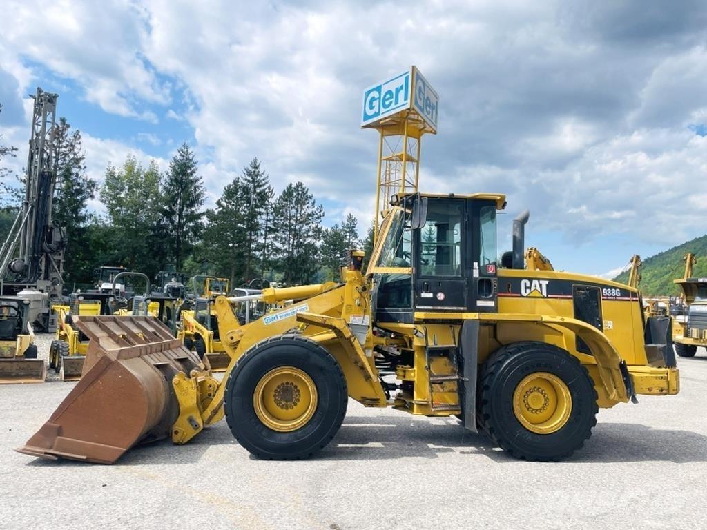 CAT 938 G2 Kolové nakladače