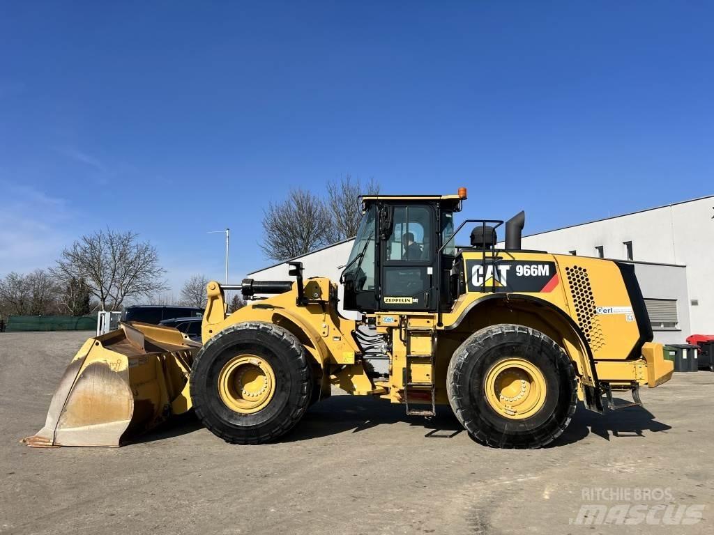 CAT 966 M Kolové nakladače