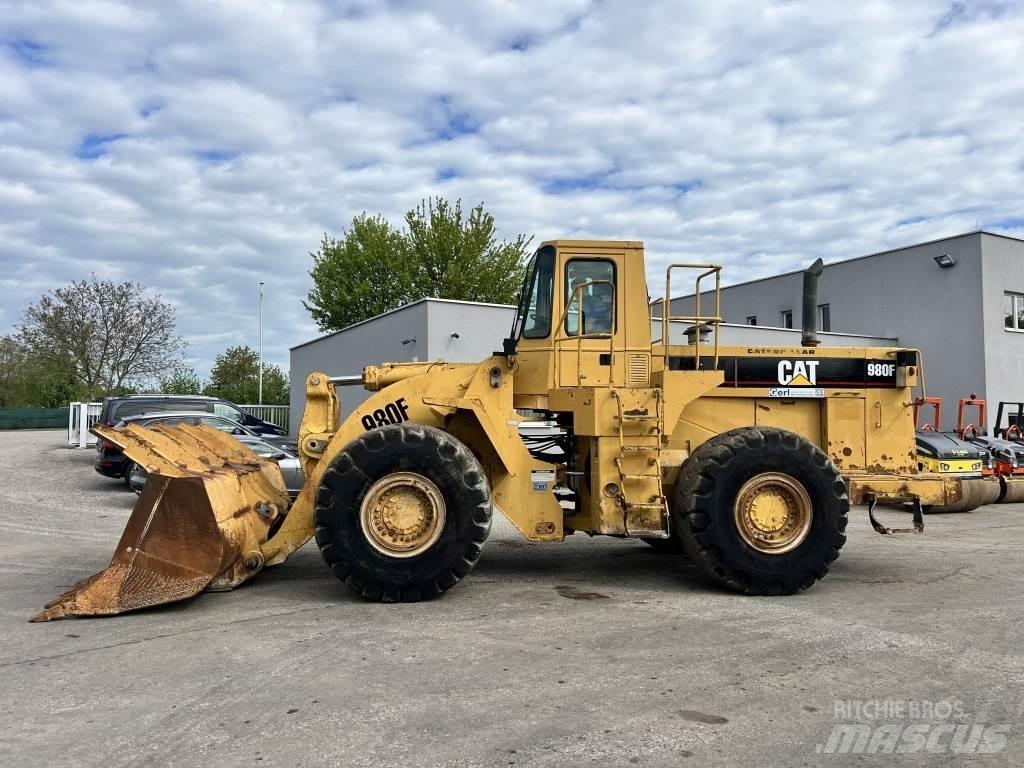 CAT 980 F Kolové nakladače