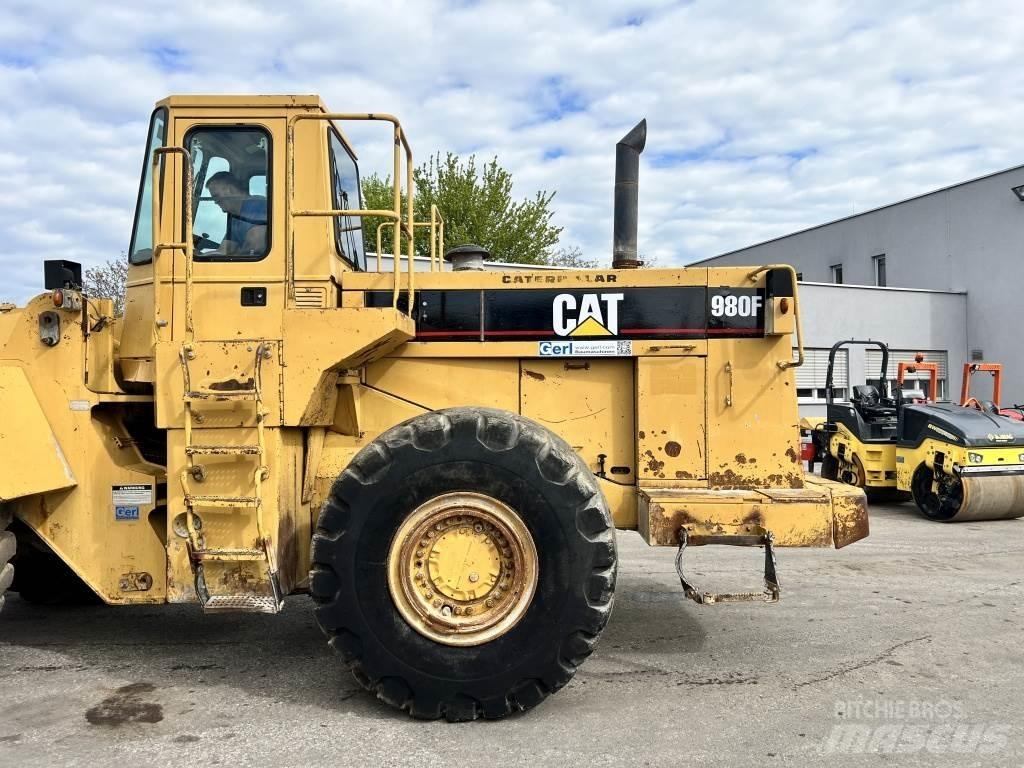 CAT 980 F Kolové nakladače