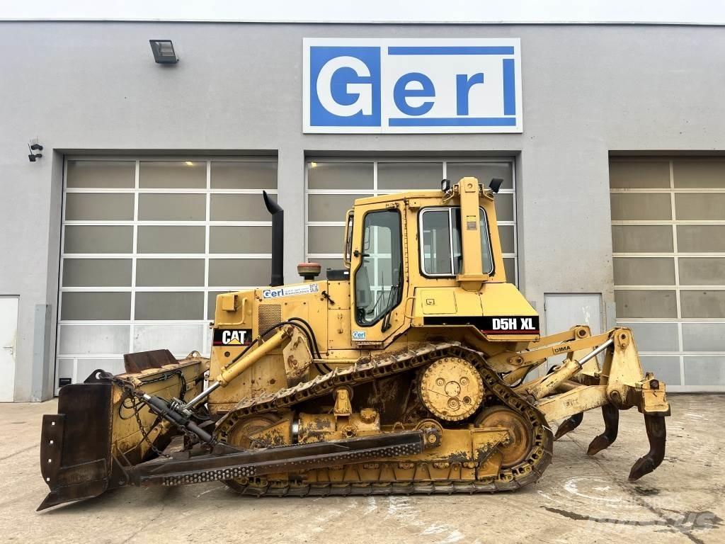 CAT D 5 H Pásové dozery