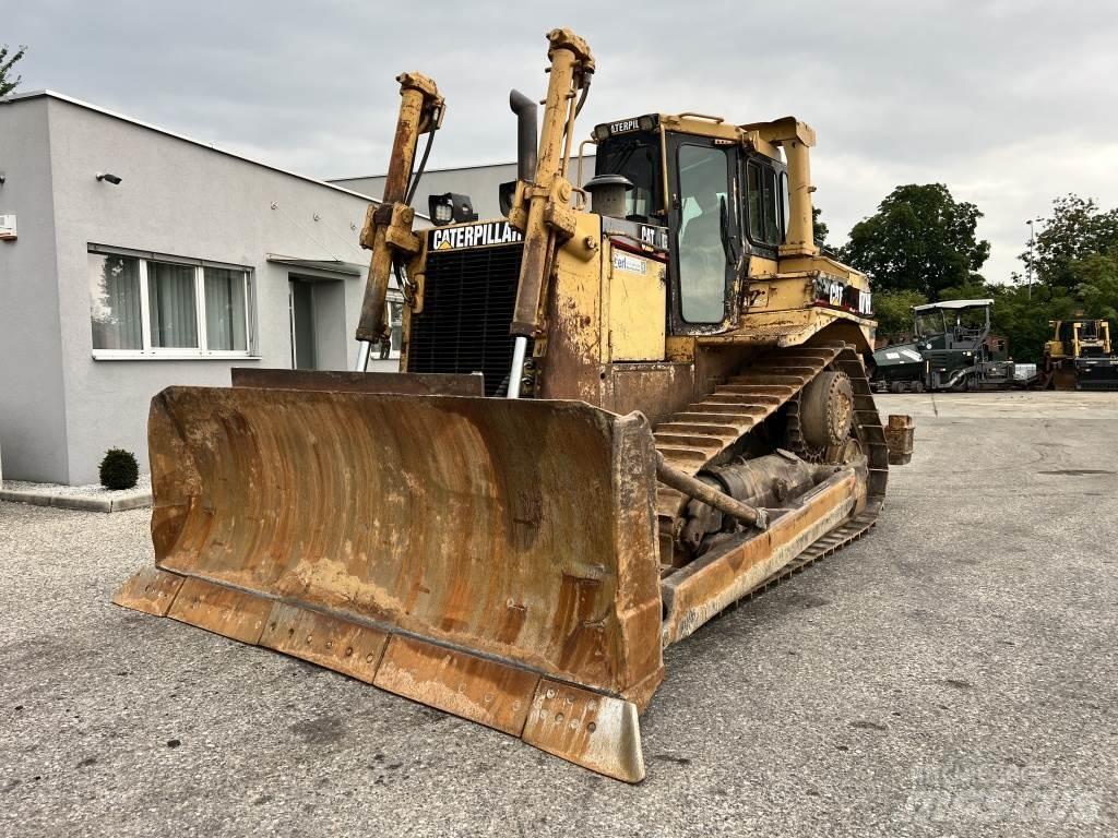 CAT D 7 H Pásové dozery