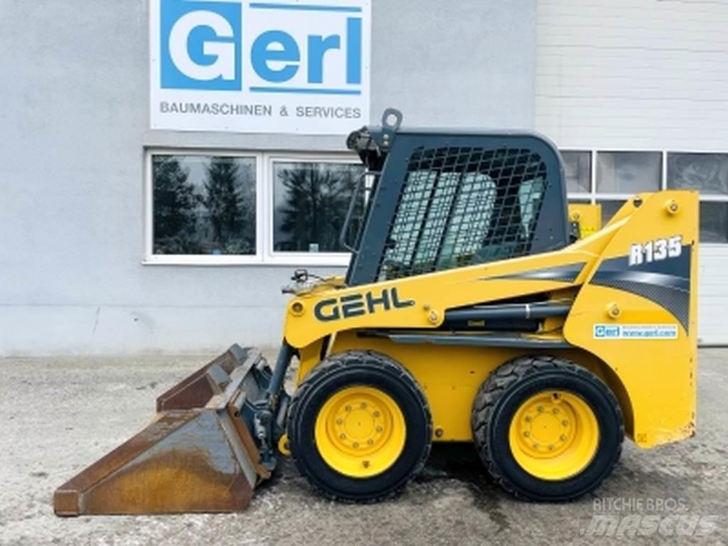 Gehl R135 Smykem řízené nakladače