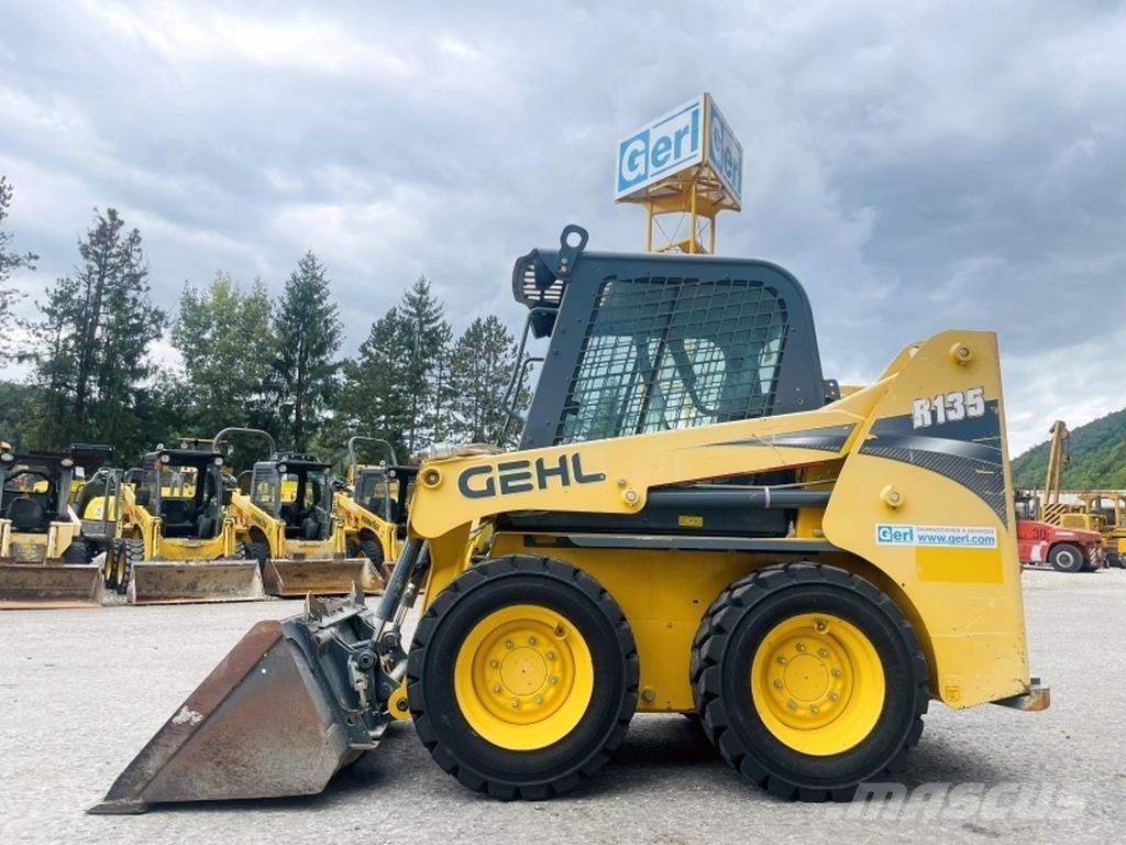 Gehl R135 Smykem řízené nakladače