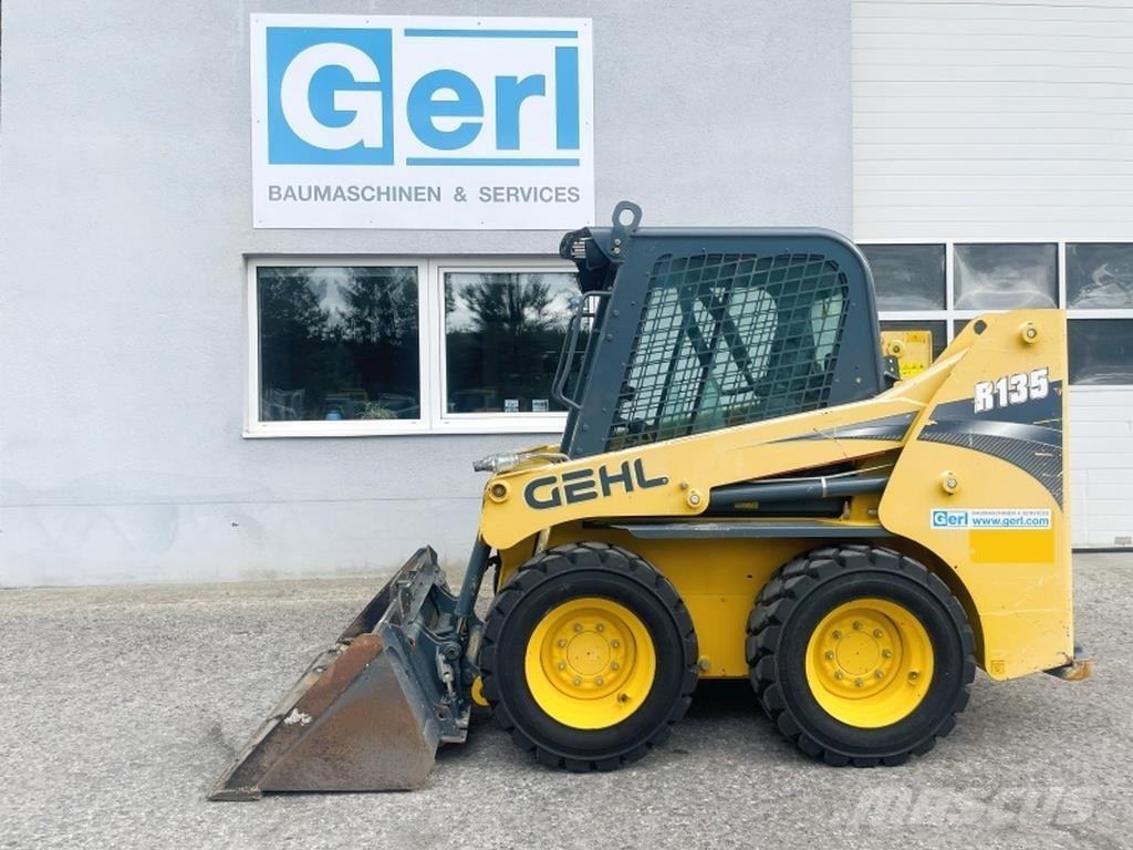 Gehl R135 Smykem řízené nakladače