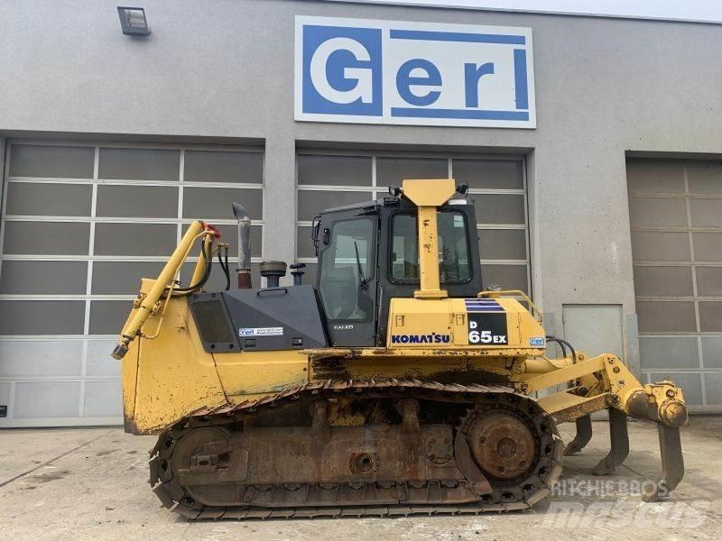 Komatsu D 65 EX-15 Pásové dozery