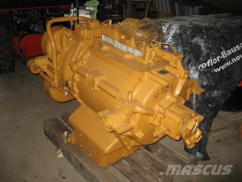 Komatsu HD325-3 Getriebe Ostatní komponenty