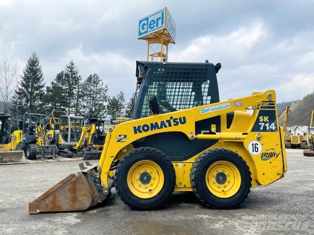 Komatsu SK714-5 Smykem řízené nakladače