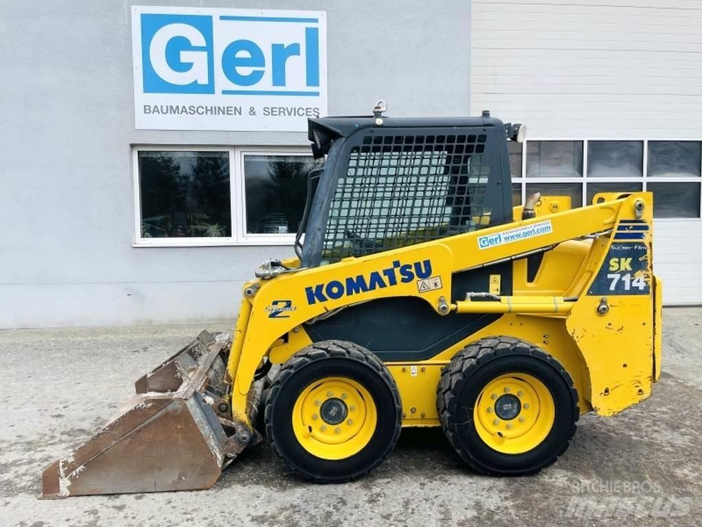 Komatsu SK714-5 Smykem řízené nakladače