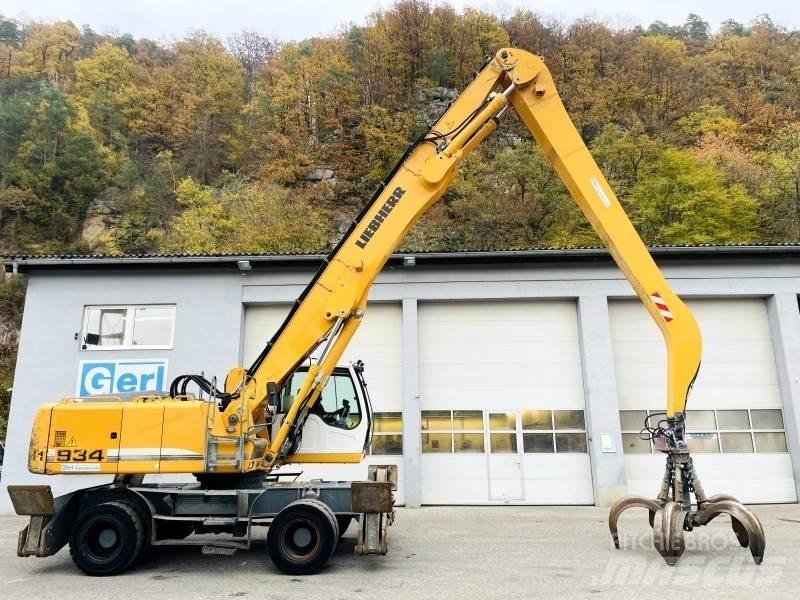 Liebherr A934C Stroje pro manipulaci s odpadem