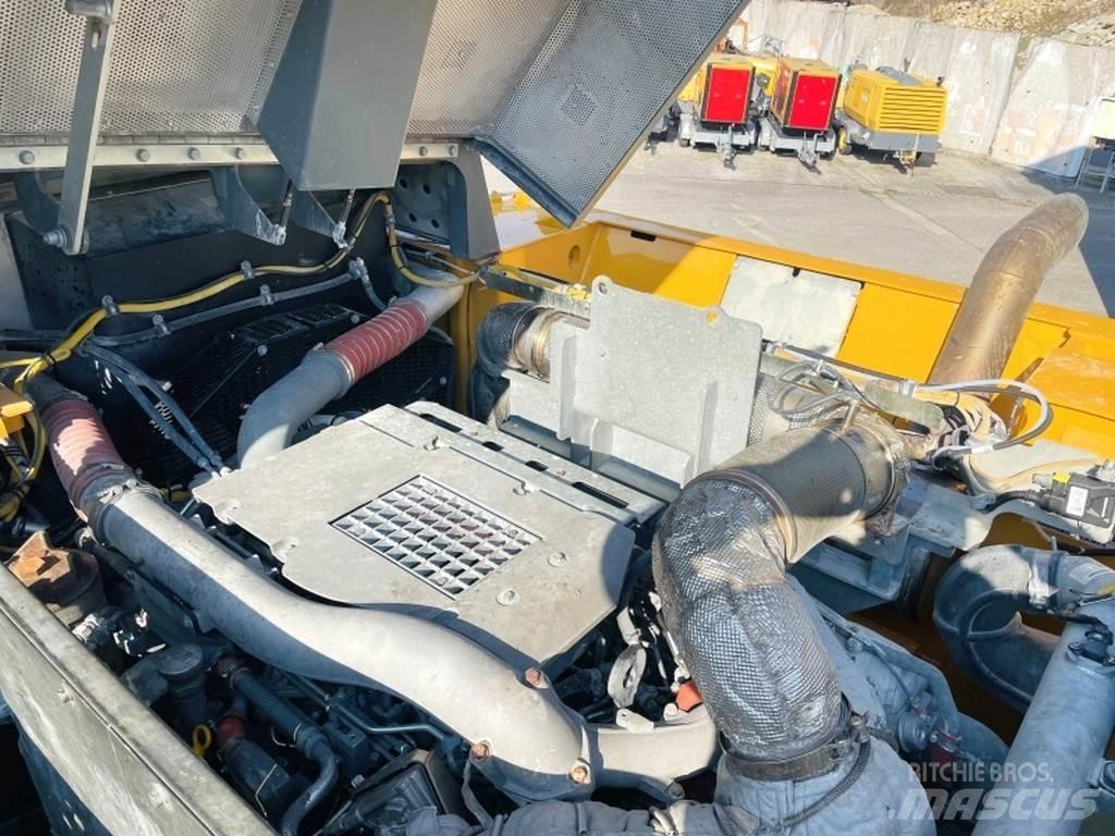 Liebherr R976 HD Pásová rýpadla