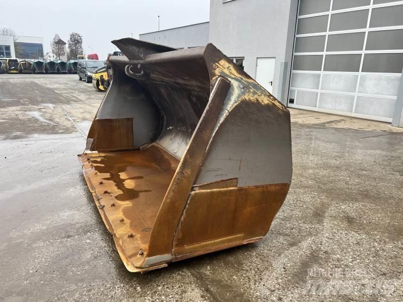 Liebherr Schaufel L 574 Kolové nakladače