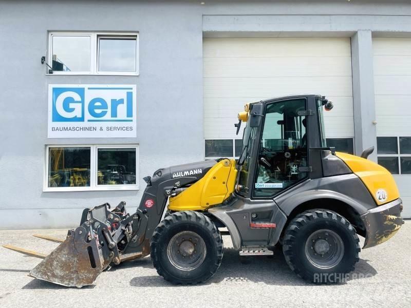 Mecalac AS900 Kolové nakladače