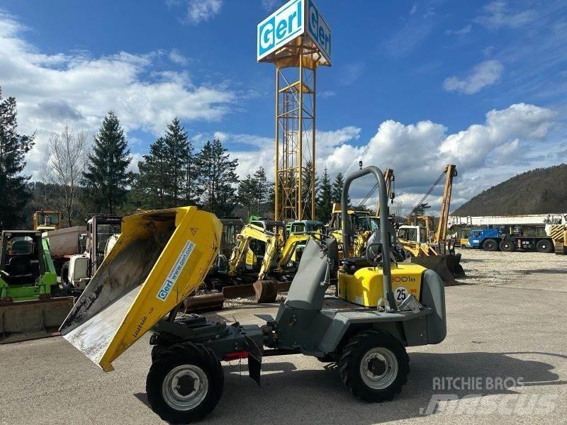 Neuson 3001 Vyklápěcí dempry