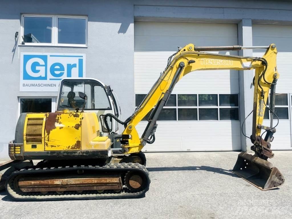 Neuson G8002 RDV Mini rýpadla < 7t