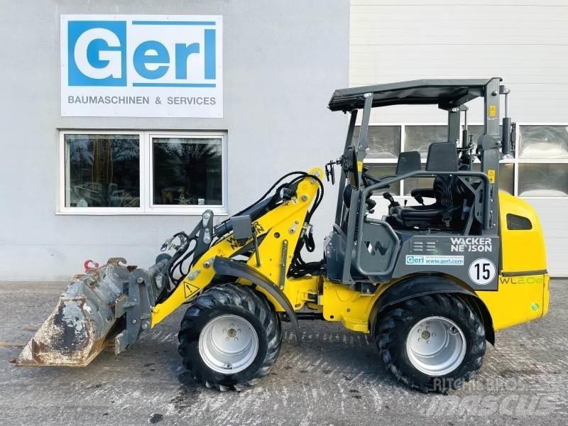 Neuson WL20E Kolové nakladače
