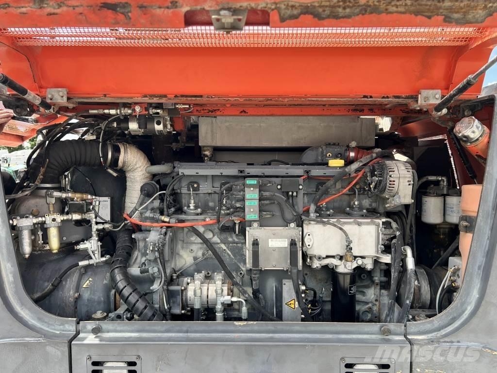 Sandvik DI 200 Vrtací stroje