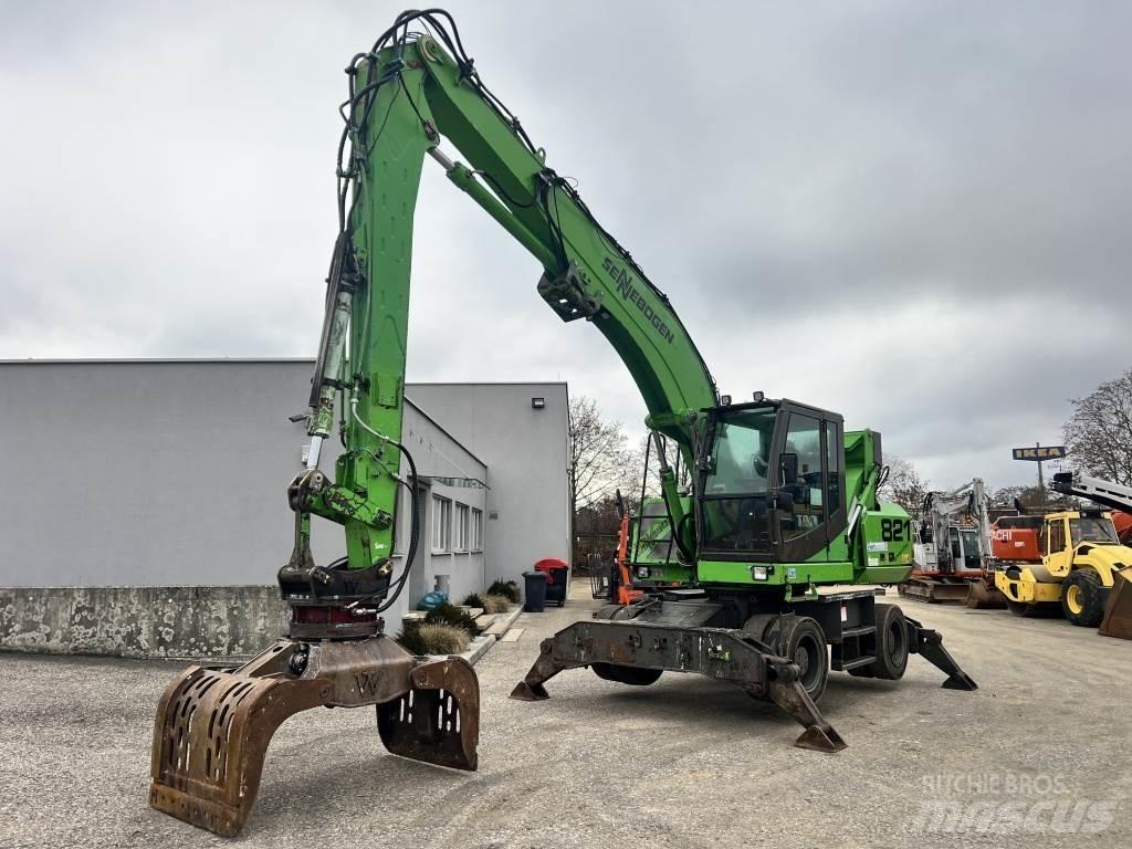 Sennebogen 821 M Stroje pro manipulaci s odpadem