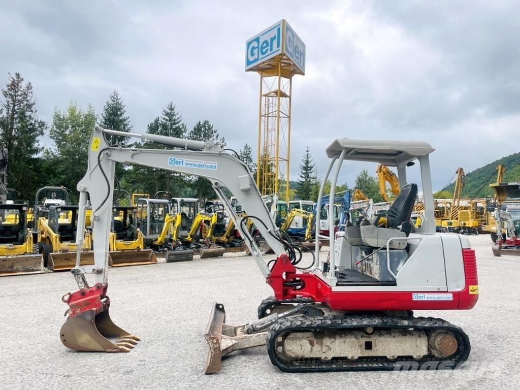 Takeuchi TB135 Mini rýpadla < 7t