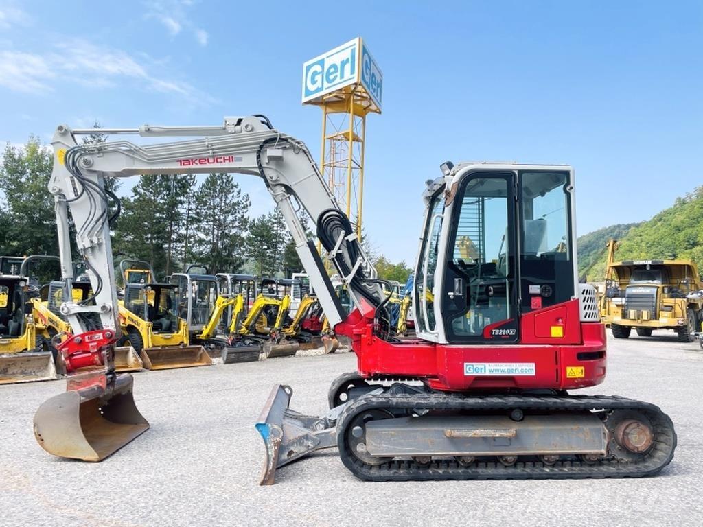 Takeuchi TB280FR Mini rýpadla < 7t