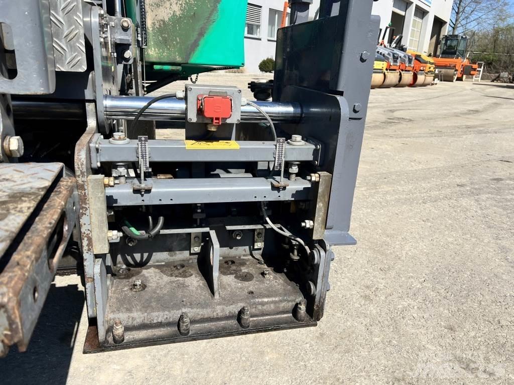 Vögele Super 800-3i Finišery