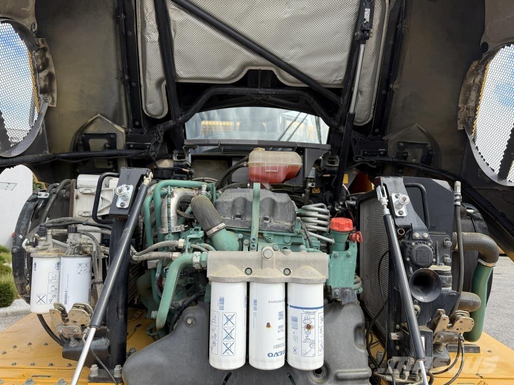Volvo A 30 F Kloubové dempry