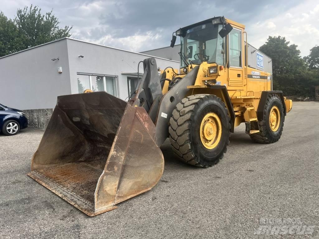 Volvo L 90 C Kolové nakladače