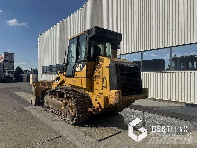 CAT 963D Pásové nakladače