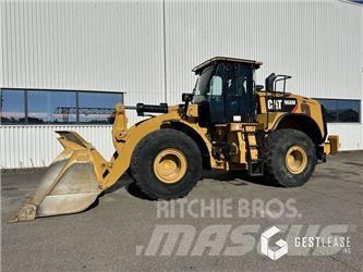 CAT 966M Kolové nakladače