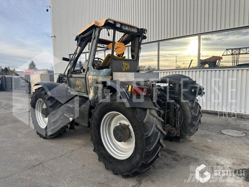 JCB Fastrac Traktory