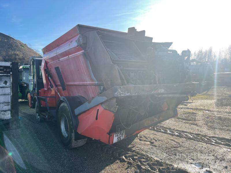 Kuhn SP 14 Míchačky krmiva