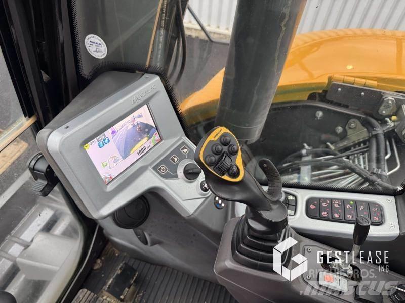 Mecalac 8 MCR Mini rýpadla < 7t