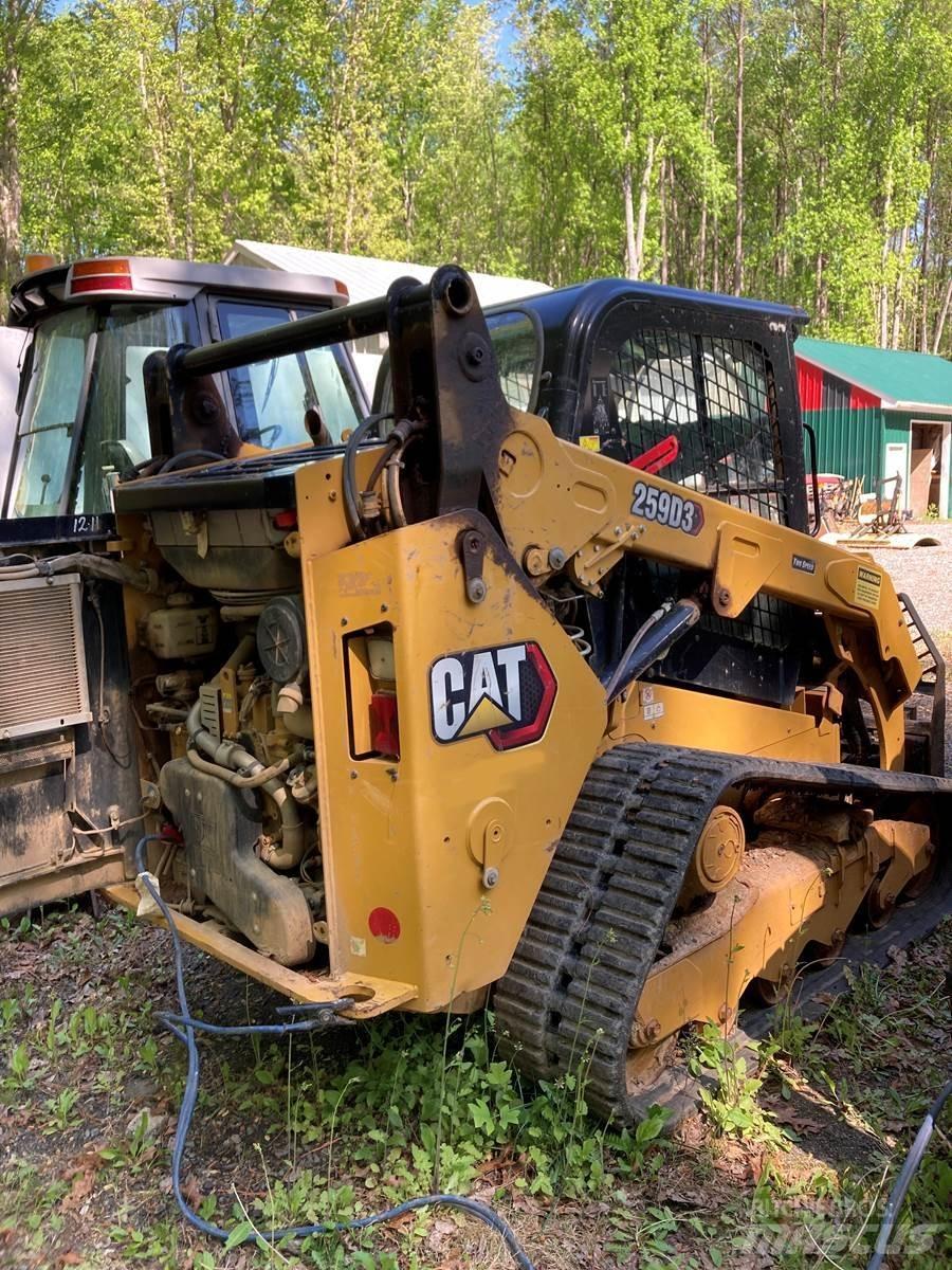 CAT 259D3 Smykem řízené nakladače