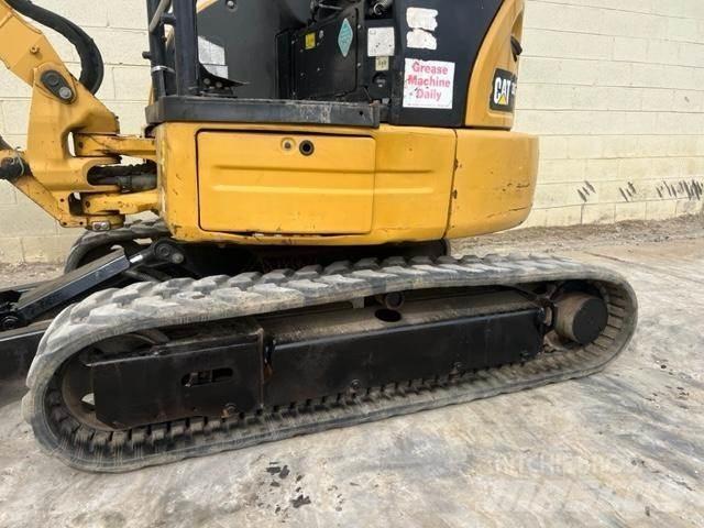CAT 303E CR Mini rýpadla < 7t