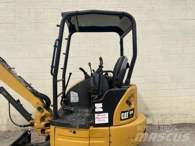 CAT 303E CR Mini rýpadla < 7t