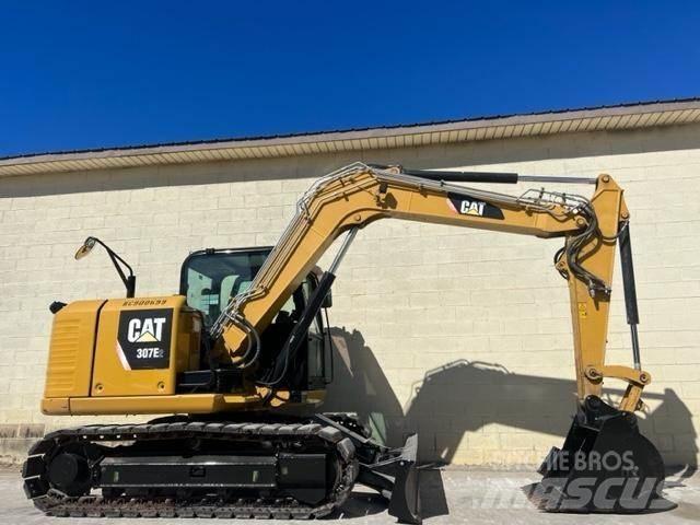 CAT 307E2 Mini rýpadla < 7t
