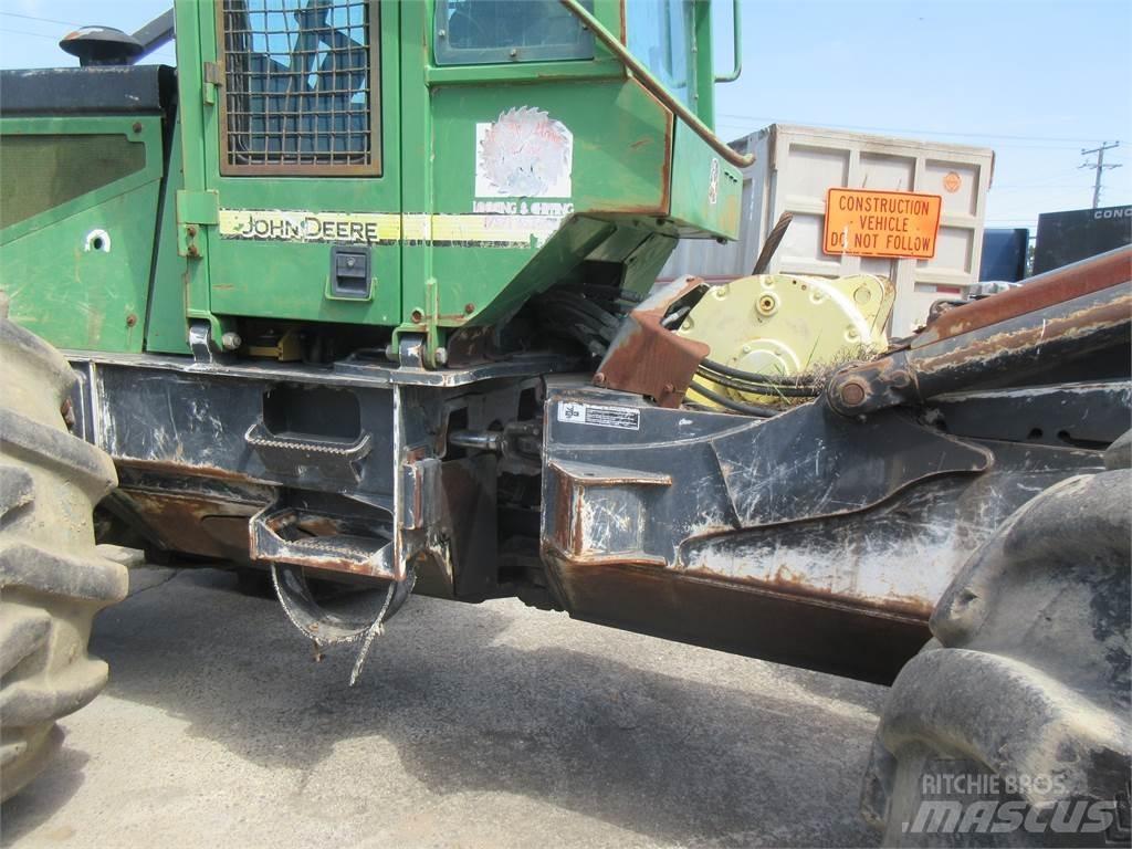 John Deere 748H Skiddery