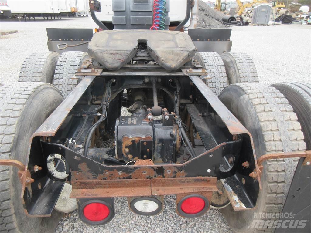Mack CHN613 Tahače