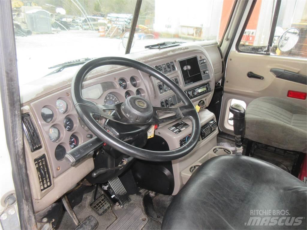 Mack CHN613 Tahače