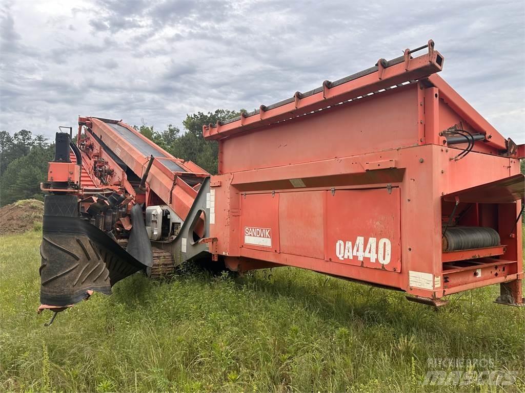 Sandvik QA440 Třídiče