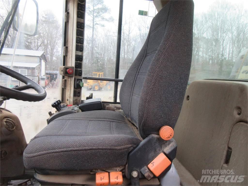 Volvo L90 Kolové nakladače