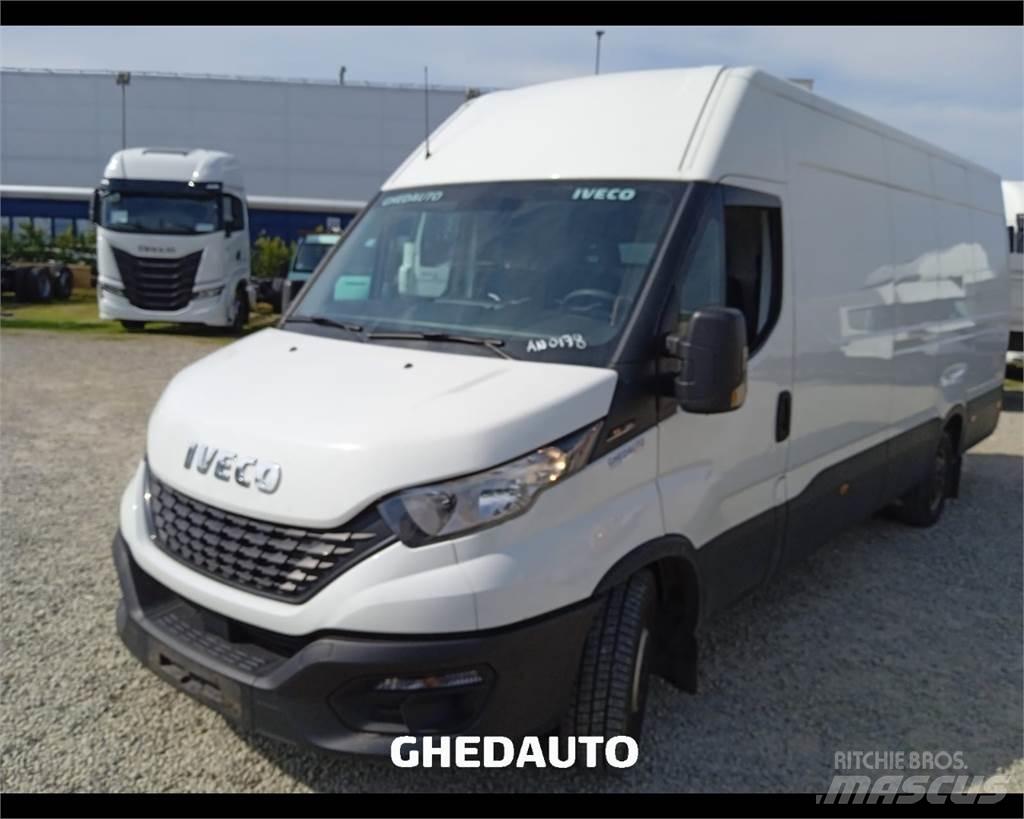 Iveco 35S16S V Skříňová nástavba