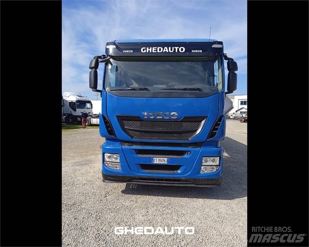 Iveco AS260S48Y Skříňová nástavba
